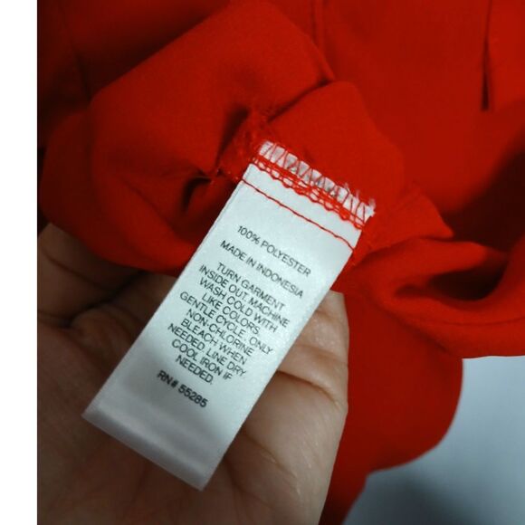 Express Roll Tab Sleeve Blouse Collar Lightweight Chest Pockets Red Womens Med - Picture 7 of 7